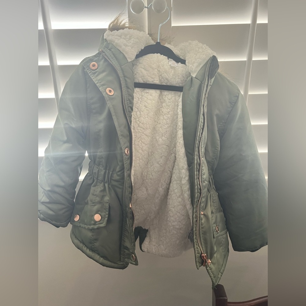 Tahari Olive Green Puffer Jacket with Shearling Lining